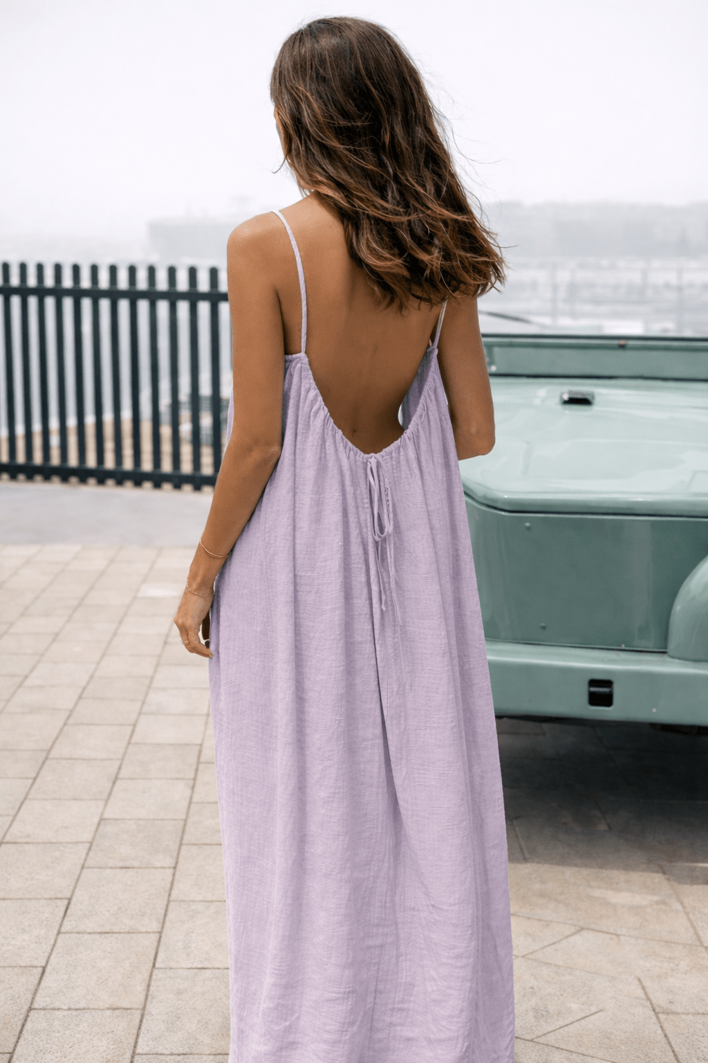 Robe Maxi Dos Nu | Légère & Élégante — Toutes Silhouettes