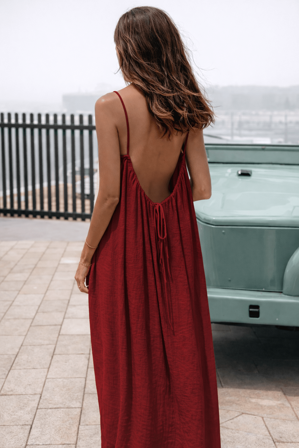 Robe Maxi Dos Nu | Légère & Élégante — Toutes Silhouettes